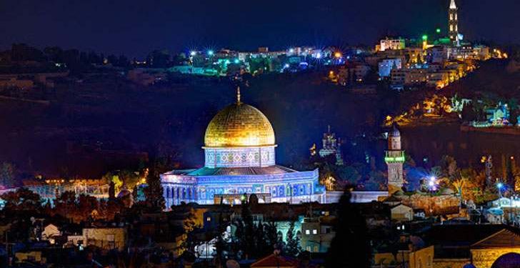 আজ পবিত্র শবেমেরাজ।