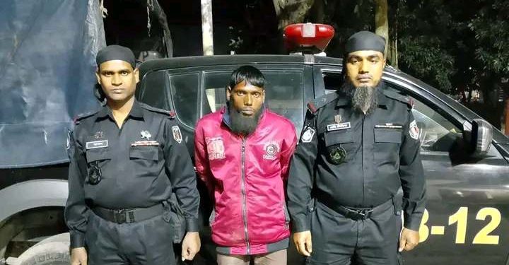 বগুড়ায় ৫ কেজি গাঁজাসহ ১ জনকে আটক করেছে র্যাব-