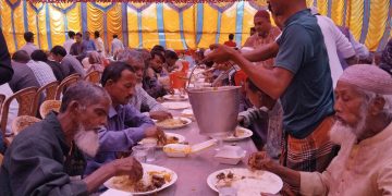 ঠাকুরগাঁওয়ে গরীবের মেহমান খানার আনুষ্ঠানিক যাত্রা শুরু