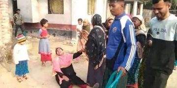 বাগেরহাটে চাচাকে কুপিয়ে হত্যা করেছে ভাতিজা