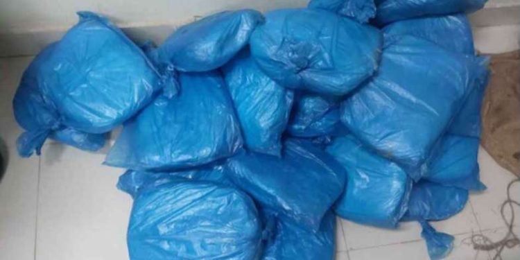 বাগেরহাট ফকিরহাটে ২৪ কেজি গাঁজাসহ আটক ৪