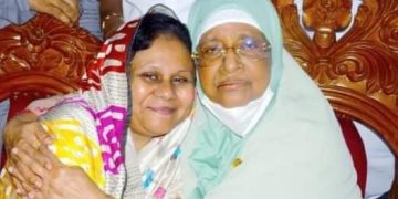 খুলনা সংরক্ষিত আসন থেকে বঞ্চিত ঝর্ণা,চূড়ান্তভাবে মনোনীত বেগম মন্নুজান সুফিয়ান ও রুনু রেজা!