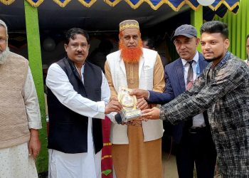 স্বেচ্ছায় রক্তদাতাদের সম্মাননা দিলো ইমপ্রুভ শিক্ষা পরিবার