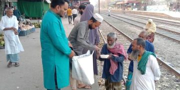 ভেড়ামারা অনলাইন প্রেসক্লাব’র উদ্যোগে ইফতার বিতরণ 