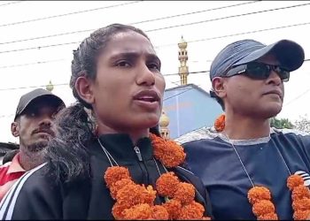 নিজ জেলা পঞ্চগড়ে ইয়ারজানকে সংবর্ধনা 