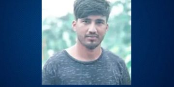 লোহাগড়ায় ইউএনও’র কাছে অশ্লীল ভিডিও ফাঁস করে দেওয়ার ভয় দেখিয়ে ১০লক্ষ টাকা চাঁদা  গ্রেফতার দেহরক্ষী