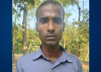 লোহাগড়ায় সন্ত্রাসী হামলায় যুবক গুরুতর আহত 