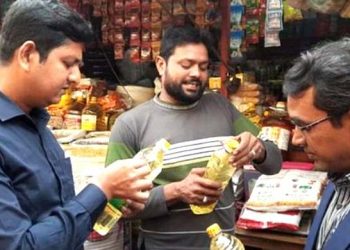 খুলনার বাজারে রমজানের প্রথম দিনেই ভোক্তা অধিকারের অভিযান 