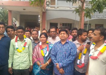 ডুমুরিয়ার পল্লীশ্রী গার্লস স্কুলে অভিভাবক সদস্য নির্বাচন চেয়ারম্যান প্যানেল বিজয়,