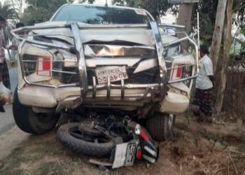 জয়পুরহাটে ত্রিমুখী সংঘর্ষে আহত ৫