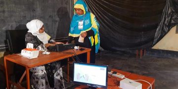 কুমিল্লা ও ময়মনসিংহ সিটি নির্বাচনে ভোট পড়েছে ২৫ থেকে ২৭ শতাংশ। 