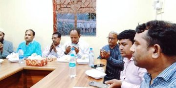 রৌমারী উপজেলা চেয়ারম্যান প্রার্থী মঞ্জুর ইফতার ও দোয়া মাহফিল অনূষ্ঠিত হয়েছে।