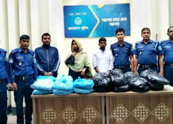 পঞ্চগড়ে ২৭ কেজি গাঁজা সহ স্বামী -স্ত্রী আটক ।