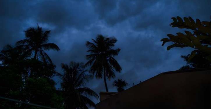 দুপরের মধ্যে দুই বিভাগে হতে পারে ঝড় – বৃষ্টি। 