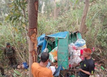 সাজেকে সিএনজি খাদে পড়ে চালক নিহত