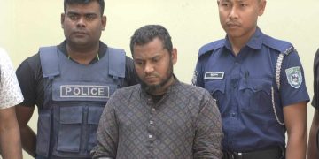 পঞ্চগড়ে মাদকসহ ব্যবসায়ী আটক