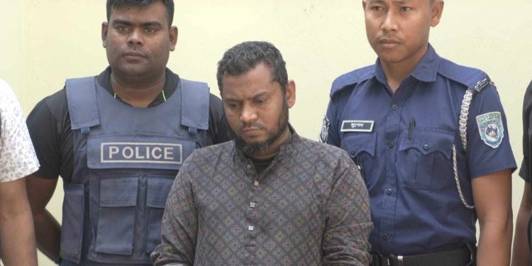 পঞ্চগড়ে মাদকসহ ব্যবসায়ী আটক