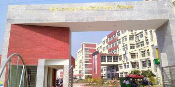 মেডিকেলের পিস্তল তান্ডবে এবার অধ্যক্ষের উদাসীনতাকেই দায়ী করছেন শিক্ষার্থীরা