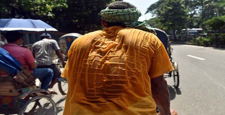 খুলনায় উত্তপ্ত তাপদহের মধ্যে ফের দুঃসংবাদ আবহাওয়া অধিদপ্তরের!