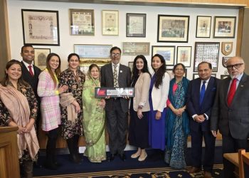 নবীগঞ্জের কৃতি সন্তান ‘ফ্রিডম অব দ্য সিটি অব লন্ডন’ সম্মাননা ভূষিত হলেন মাহতাব মিয়া