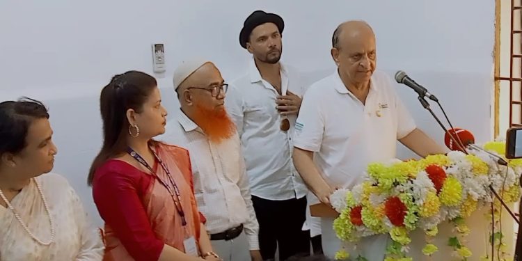 লোহাগড়ায় স্বাস্থ্য কমপ্লেক্সের নবনির্মিত ভবন উদ্বোধন করেন স্বাস্থ্য মন্ত্রী ডাক্তার সামন্ত লাল সেন।