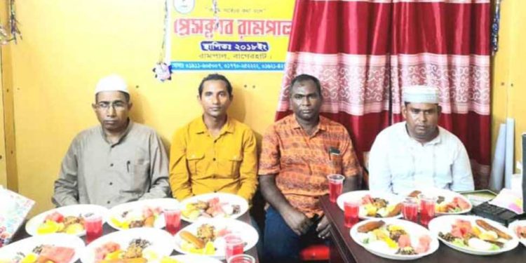 প্রেসক্লাব রামপালে দোয়া ও ইফতার মাহফিল