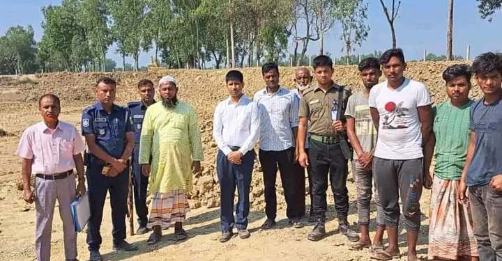 বগুড়ার নন্দীগ্রামে ভ্রাম্যমান আদালতে জরিমানা-