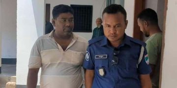 ঝিনাইদহে ভূয়া দলিল করতে গিয়ে আটক শিক্ষক