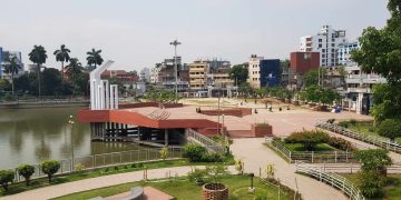 আজ খুলনার ১৪৩ বছর পূর্ণ হলো তীব্র তাপদহের কারণে সীমিত আয়োজনে পালিত! 