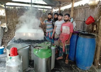 প্রান্তিক পর্যায়ে প্রযুক্তির ছোঁয়া পাবনায় ঘি উৎপাদনে বাড়ছে সফলতা।