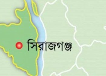 কামারখন্দে ভিজিএফ চালের পরিত্যক্ত ছালা ছিনিয়ে নেবার অভিযোগ