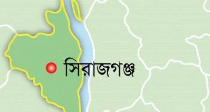 কামারখন্দে ভিজিএফ চালের পরিত্যক্ত ছালা ছিনিয়ে নেবার অভিযোগ