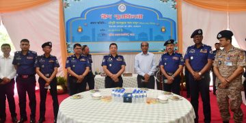 ঈদ শুভেচ্ছা বিনিময় করলেন আইজিপি
