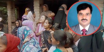 লোহাগড়ায় আততায়ীর গুলিতে নিহত সাবেক চেয়ারম্যানের জানাজা সম্পন্ন।