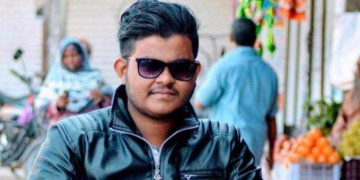 বস্তাভর্তি অস্ত্র নিয়ে ছাত্রলীগ নেতা ধরা, মুচলেকাইতে দফারফা।