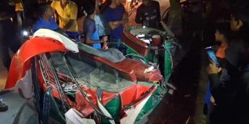 জয়পুরহাটে ট্রাক্টর ও সিএনজির মুখোমুখি সংঘর্ষে নিহত ০২ আহত ০৪ জন।