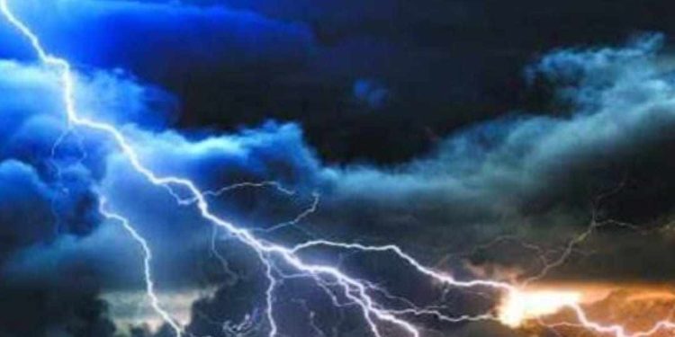 নড়াইলে বজ্রপাতে কৃষক নিহত ।