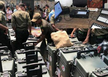 মানিকগঞ্জের কেন্দ্রে কেন্দ্রে যাচ্ছে ইভিএমসহ নির্বাচনী সরঞ্জাম।