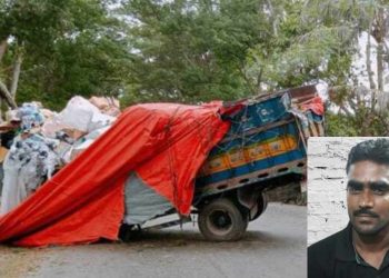 ফরিদপুরের মধুখালীতে ট্রাক নিয়ন্ত্রণ হারিয়ে গাছের ধাক্কায় চালক নিহত।