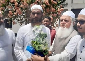 কারামুক্ত হলেন হেফাজত নেতা-মামুনুল হক।