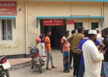 নড়াইলে মোটরসাইকেলের বেপরোয়া গতি কেড়ে নিল কলেজছাত্রের প্রাণ।