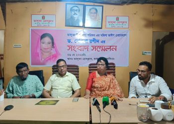 ভালুকায় অনুজদের সুযোগ দিতেই  নির্বাচন না করার ঘোষণা দিলেন ড. সেলিনা রশিদ।