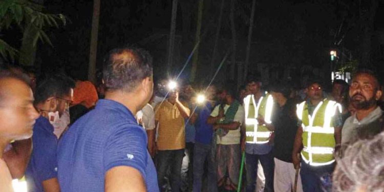 নড়াইলের লোহাগড়ায় ছুরিকাঘাতে কিশোর নিহত।