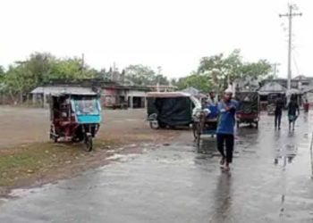 মোংলায় বৃষ্টি হলেও কমেনি গরম ।