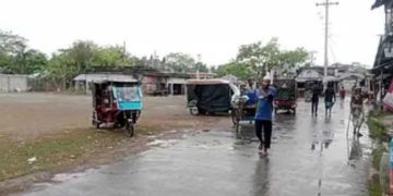 মোংলায় বৃষ্টি হলেও কমেনি গরম ।