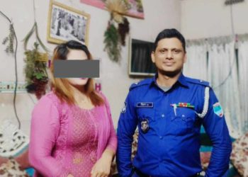 বিয়ের প্রলোভন দেখিয়ে শারীরিক সম্পর্ক, মোংলা থানার ওসি (তদন্ত) ক্লোজড।