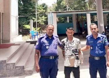 বাগেরহাট মোল্লাহাটে -১ কেজি গাঁজাসহ মাদক কারবারি আটক ১ –