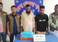 বাগেরহাট ফকিরহাটে ৩ কেজি গাঁজাসহ মাদক কারবারি গ্রেপ্তার ২-
