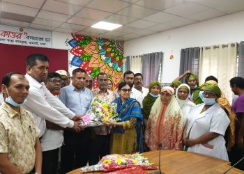 ধামরাইয়ের উপজেলা স্বাস্থ্য ও পরিবার পরিকল্পনা কর্মকর্তা ডা. নুর রিফফাত আরা’র বিদায় সংবর্ধনা । 