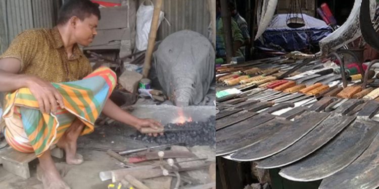 কোরবানির ঈদ সামনে রেখে ব্যস্ত মানিকগঞ্জের কামাররা।